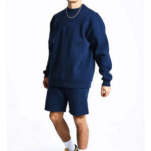 Nouvel été personnalisé Ensemble 2 pièces pour hommes Motif solide Manches courtes T-shirts surdimensionnés Ensemble jumeau Costume de sport - Product Image 3