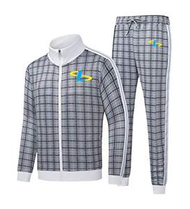 Conjunto Deportivo de Dos Piezas para Hombre con Capucha y Pedrería, Pantalones de Secado Rápido 100% Algodón - Product Image 2