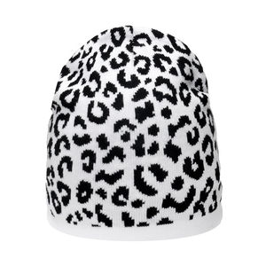 ¡Novedad de 2025! Gorro de invierno a la moda para hombre, gorro Jacquard de algodón 100% con puño con estampado de vaca, venta al por mayor personalizada para la playa - Product Image 2