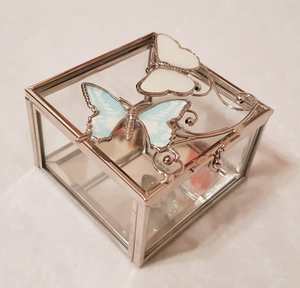 Boîte à bagues en verre Design brillant Organisateur de bijoux en verre et métal Cadre polonais doré pour les cadeaux de fiançailles de mariage - Product Image 1