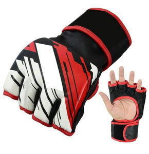 Meilleur fournisseur OEM Service Rouge Noir Couleur Matériau doux au toucher Gants d'entraînement MMA Gants de boxe rouges fabriqués au Pakistan Kick Boxing - Product Image 6