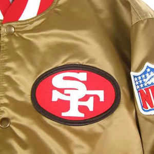 แจ็คเก็ตซาตินสีทอง San Francisco 49ers รุ่นวินเทจแท้ ปี 2025 สไตล์ Cool Satin  ย้อนยุคสู่วันแห่งความรุ่งโรจน์ แจ็คเก็ตคุณภาพสูงสำหรับผู้ชาย - Product Image 3