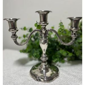 Nouvelle conception bougeoir en argent 3 bras candélabre bougeoir pour décor de Table à la maison bougeoir à prix raisonnable - Product Image 1