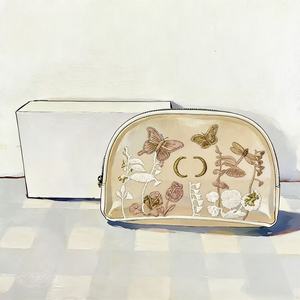 Nouvelle trousse de maquillage respirante en maille avec fermeture éclair et broderie papillon, pour un rangement pratique, sac de rangement tendance pour femmes - Product Image 2