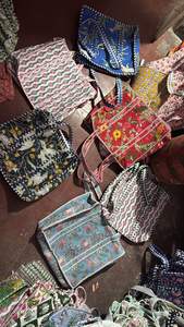 Sac fourre-tout réversible en coton vintage, imprimé à l'écran, personnalisé, écoresponsable, fait main, matelassé Kantha, ethnique - Product Image 5