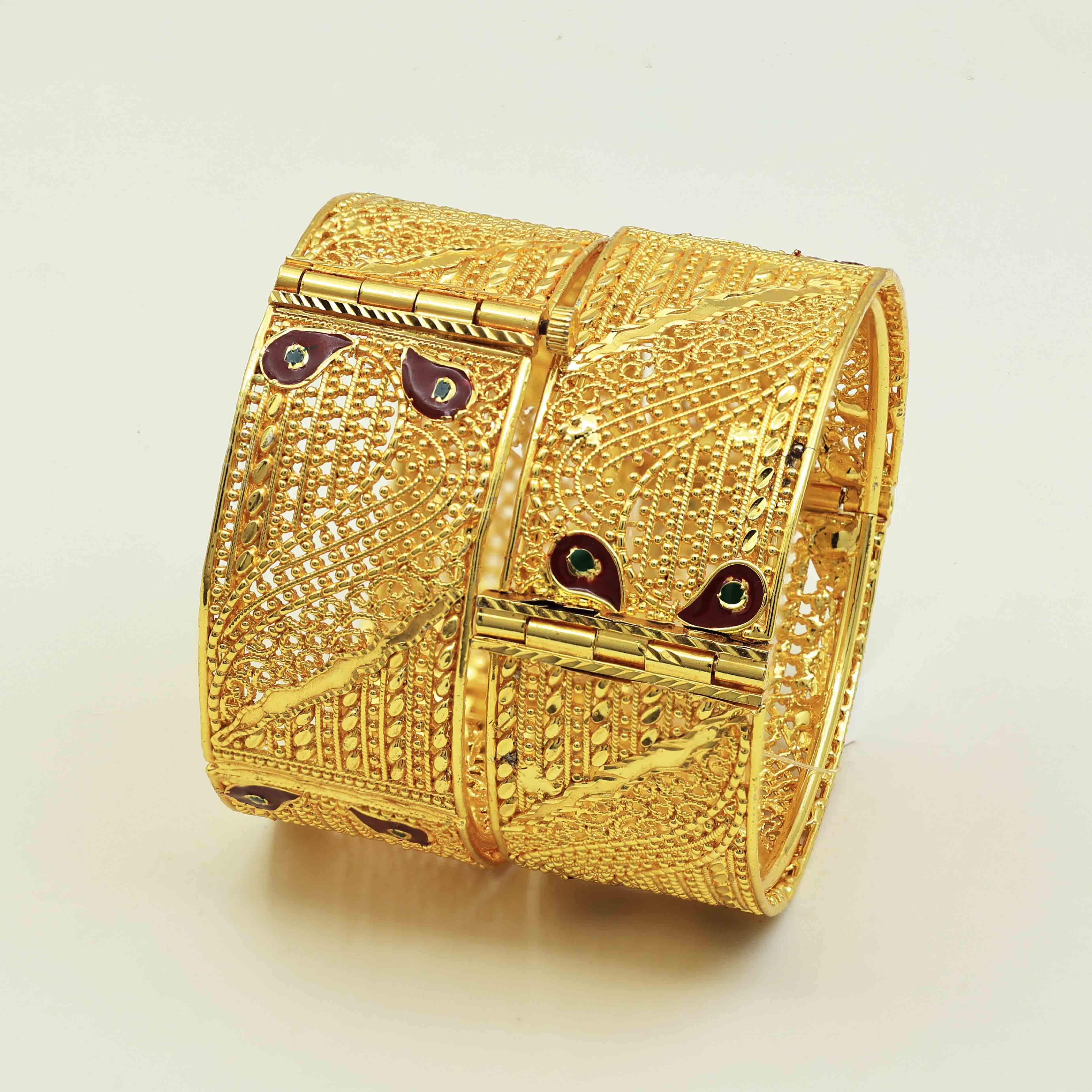 ย้อมสีทอง