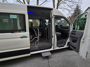 Volkswagen Crafter 19 108 Van usato del 2022, fari a LED, climatizzatore automatico, guida a sinistra, benzina, pneumatici R16 - Product Image 2