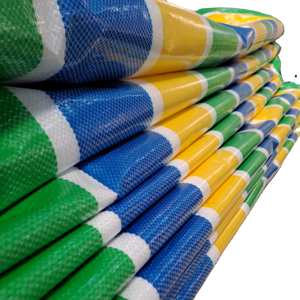 Tissu de maille imperméable traité aux UV de bâche forte superbe de HDPE dans le style simple - Product Image 1