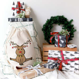 <b>Christmas</b> Reindeer Santa <b>Sack</b> Elegant Gift Bags for Festive Holiday Gifting - Product Image 3