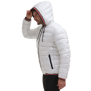 Chaqueta acolchada de invierno de alta calidad para hombre, nueva moda hecha en tela de lona de Pakistán - Product Image 5