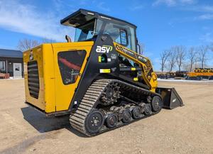 Livraison gratuite ASV RT-75 Chargeuse compacte sur chenilles |   74HP Turbo Diesel |   1 058 kg |   Machine forestière et de construction Posi-Track - Product Image 2
