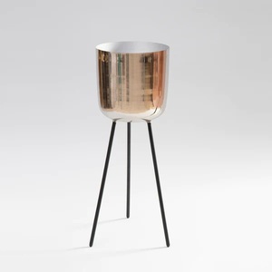 Jardinière en métal de style nordique minimaliste en métal faite à la main la plus vendue pour plantes de décoration de jardin et jardinière de décoration florale - Product Image 3