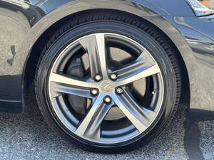 Lexus IS 300 AWD 2020, berline 4 portes, conduite à gauche, sièges en cuir, démarrage à distance, autoradio, siège conducteur électrique - Product Image 6