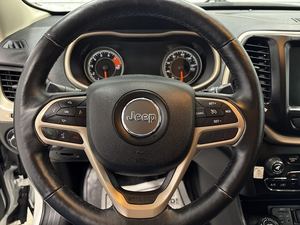 Excellent rapport qualité-prix, Jeep Cherokee Limited 4WD d'occasion 2017, prêt à être expédié - Product Image 2