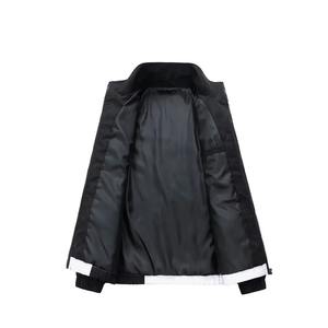 OEM ODM Vente en gros sur mesure de haute qualité pour hommes, survêtement coupe-vent premium à blocs de couleur, veste zippée et pantalon, vêtements de sport actifs - Product Image 3