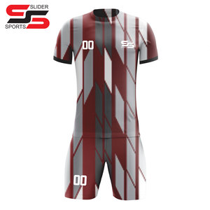 Ensemble de maillots de football pour hommes Maillots de football uniformes de football Maillots de football personnalisés Maillot de football de club - Product Image 3