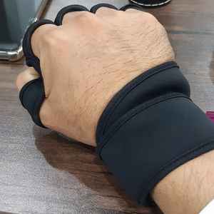 Silicone Neoprene Half-Finger Gym <b>Gloves</b> Breathable Workout <b>Gloves</b> for Weightlifting General Fitness <b>Fingerless</b> Wrist Wraps - Product Image 1