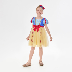 Vestido de Tul Amarillo en Liquidación, Estampado de Manzana Roja, Disfraz de Blancanieves Premium - Product Image 6