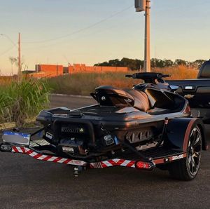 Proveedor de Motos Acuáticas de Bajo Costo y Alta Calidad, Moto Acuática de 4 Tiempos - Product Image 1