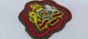 Insignes et emblèmes brodés en tissu Patch à coudre avec technique de broderie à la machine à attacher par aimant - Product Image 5