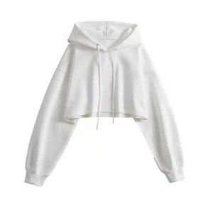 Ensemble sweat-shirt et crop top personnalisés pour femmes avec impression en relief, design de logo personnalisé, impression de haute qualité, crop top pour femmes - Product Image 4
