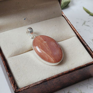 Colgante Ovalado de Piedra Solar Boho Hecho a Mano - Joyería de Plata de Ley 925 con Piedras Preciosas al por Mayor - Product Image 5
