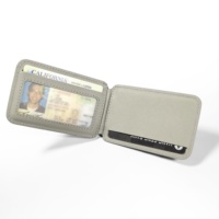 Penyangga Kartu Minimalis Kulit Saffiano RFID Magsafe Castello Langsung dari Pabrik, Penutup Terbuka, Logo Embos, untuk Pria