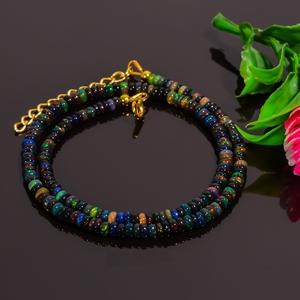 Collier d'opale éthiopienne noire lisse, collier d'opale perlée de bijoux d'opale de feu, collier d'opale de feu d'argent d'étourneau 925. - Product Image 1