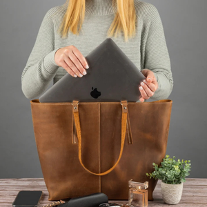 Sac fourre-tout en cuir véritable grande capacité pour femme avec fermeture éclair, sac à main de luxe fait main, couleurs et tailles personnalisables - Product Image 2