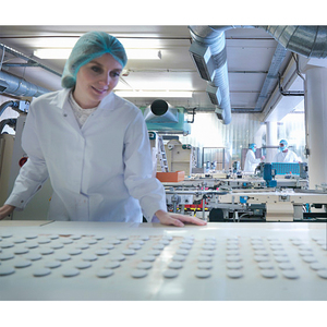 Línea de producción de vitamina B12 a C popular automática, máquina para hacer ositos de goma - Product Image 6