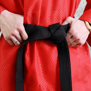Uniforme de Karate Rojo para Adultos, 100% Algodón, Duradero, Unisex, Ropa de Artes Marciales con Cinturón Negro y Logotipo Frontal - Product Image 5