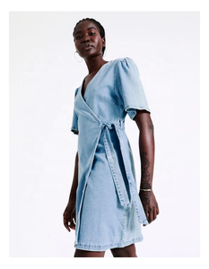 Vestido MIDI de manga corta con cuello en V para mujer decorado con cinturón patrón sólido cintura natural vestido tejido ecológico - Product Image 3