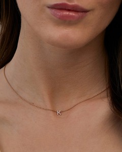 Collar con Letras Separadas y Diamantes Delicados, 0.05 Ct, Diamante Natural Color G-H, Claridad VS, Oro Sólido de 14K, Estilo Inicial Personalizable - Product Image 2