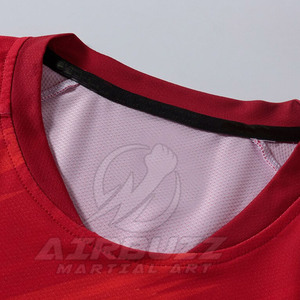 Uniformes de Fútbol Deportivos de Verano Personalizados de Alta Calidad Hechos en Fábrica para Adultos, Colores Personalizados, 100% Poliéster Transpirable y Ecológico - Product Image 3