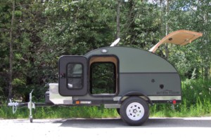 Vente en gros de caravanes de voyage en forme de larme, caravane compacte et légère avec lit confortable, espace cuisine, compartiments de rangement - Product Image 6