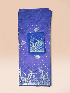 Tissu George bleu roi perlé avec broderie florale argentée et détails de sequins, bordure épaisse, pour tenue de mariage nigériane pour filles - Product Image 3