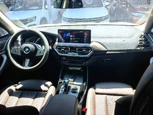 BMW Série 3 330i berline d'occasion à vente rapide – BMW Série 3 4 portes 5 places 2.0T 184 ch 2026 - Product Image 3