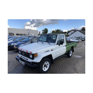 Toyota Land Cruiser Pickup GXR V6 2019, Full Equipo, 34,000 KM - Product Image 2