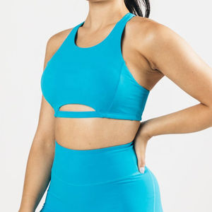 เสื้อชั้นในกีฬาแบบครอปไร้สายหลัง สำหรับผู้หญิงไซส์ใหญ่ ขายส่ง รองรับระดับปานกลาง ระบายอากาศได้ดี เหมาะสำหรับวิ่ง ฟิตเนส ยิม โยคะ - Product Image 3