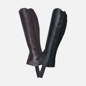 Chaps mi-longs de luxe modernes pour hommes en cuir véritable avec fermeture à boutons, ajustement personnalisé, équipement d'équitation pour compétition équestre, entraînement en plein air - Product Image 4