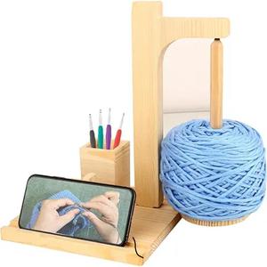 Support de fil de haute qualité pour la couture et le crochet avec rangement d'accessoires au crochet et support pour téléphone - Product Image 3
