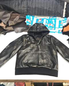 Veste à capuche en cuir véritable pour homme avec logo personnalisé, design vintage, effet vieilli, style bomber, motard, course, sur mesure - Product Image 5