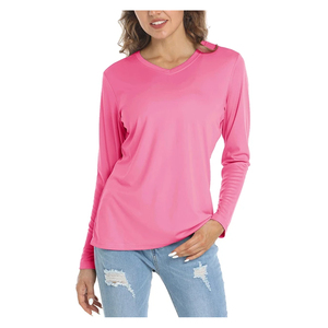 Diseño flexible y protección solar mejorada para la camisa de pesca con capucha de mujer Premium de Active Wear que ofrece peso ligero - Product Image 4