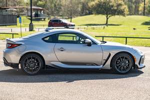 Suu baa ru B.R.Z Limited Turbo 2024, Asientos de Cuero, Techo Panorámico, Faros LED, Llantas R18, Pantalla Táctil - Product Image 5