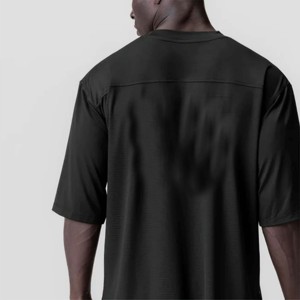 Camiseta clásica de gran tamaño para hombre en algodón para uso diario cómodo y de moda - Product Image 3