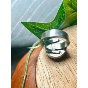 Antionette Martinez Spiny Oyster & Sterling Silver <b>Adjustable</b> <b>Ring</b> Rose Gold Plated Bezel Setting One Size Fits All - Product Image 4