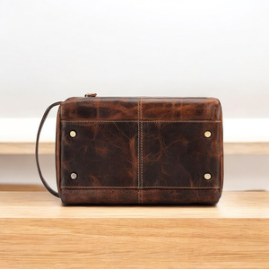 Kit Dopp de cuero genuino para hombres, organizador de artículos de tocador portátil de lujo con cierre de cremallera para uso en el hogar o el baño de viaje - Product Image 4