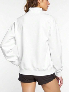 Sweat-shirt oversize pour femme personnalisé avec logo sur le devant, design demi-zip, tissu tricoté pour l'hiver, couleur contrastée - Product Image 2