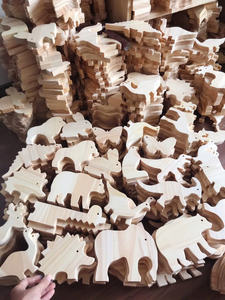 ของตกแต่งรูปปลาวาฬและปลาโลมาที่ทำจากไม้รูปปั้นสัตว์ทะเลแกะสลักด้วยมือสำหรับธีมในสถานรับเลี้ยงเด็กทะเล - Product Image 2