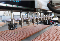 Machine de nesting CNC à commande numérique 1540 avec lame de scie intégrée pour la fabrication de meubles et d'armoires